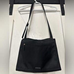 Guess Purse Handbag Shoulder Bag Black